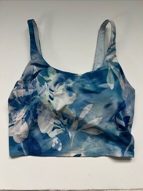 Old Navy Light Blue Floral Active Powersoft Top with Light Chest Support Go-Dry